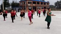 阜新蒙古族自治县伊吗图镇二道河子村业余广场舞队《火苗》 阜新蒙古族自治县伊吗图镇二道河子村业余广场舞队《火苗》