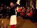 秧歌王大娘锯缸