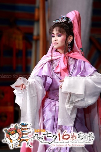 琼剧女御医