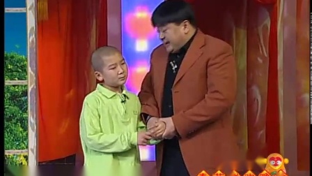 2004年央视春晚小品《讲故事》完整版下载-严顺开洪剑涛小叮当主演家庭温情小品下载