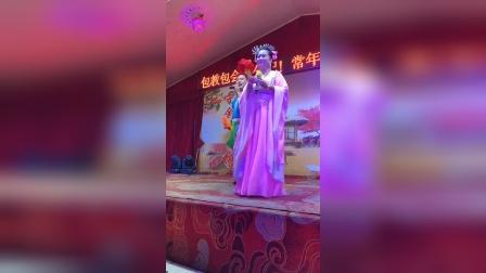 二人转正戏《小王打鸟 刘翠萍哭井 小寒江 包公吊孝》贾鸿飞孟丫主演 经典剧目在线观看下载下载