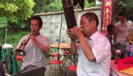 河南农村现场唢呐演出，原汁原味乡土旋律，沉浸式听觉盛宴在线聆听