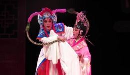 台州乱弹经典《小宴》在线观看朱锋、鲍陈热实力演绎,领略传统戏曲魅力 台州乱弹经典《小宴》在线观看朱锋、鲍陈热实力演绎,领略传统戏曲魅力