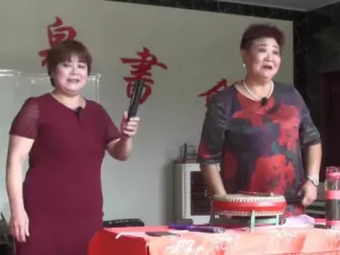 河南坠子《巧嘴笨媳妇》经典曲艺，民间生活故事在线下载