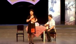 上海滑稽戏独角戏《戏迷嫂嫂》顾竹君陈健演唱,经典滑稽作品在线下载 上海滑稽戏独角戏《戏迷嫂嫂》顾竹君陈健演唱,经典滑稽作品在线下载