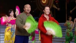 王小利二人转《闹元宵》精彩演绎,传统曲艺闹元宵不容错过 王小利二人转《闹元宵》精彩演绎,传统曲艺闹元宵不容错过