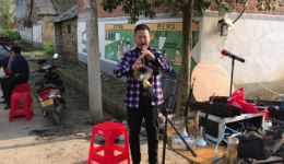 河南民间唢呐《边疆的泉水清又纯》高清演奏视频下载，高手匠心演绎，经典旋律唢呐版在线获取
