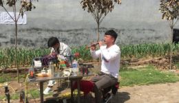 河南唢呐吹奏京剧《智取威虎山》精彩片段，独特演绎，高手呈现，不容错过