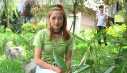 贵州山歌《儿在异乡把娘想》露露独唱视频MP4/MP3下载_正版高清资源