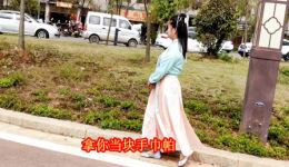 贵州山歌《小小公鸡穿红袍》戏曲视频MP4/MP3下载，高清正版资源免费获取