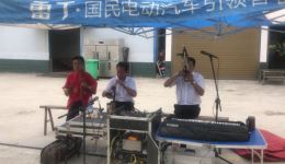 唢呐高手演绎河南豫剧《抬花轿》，纯正韵味超得劲，戏曲盛宴速下载！