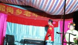 婆媳大战戏曲视频mp4下载-民间小调完整资源-刘素霞张芳主演 婆媳大战戏曲视频mp4下载-民间小调完整资源-刘素霞张芳主演