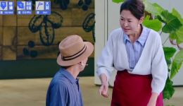 倪萍刘桦小品《勿忘我》在线观看，全程笑料不断，笑中带泪的暖心喜剧下载