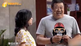 小品《大美人傻大个》大秦子疯狂求爱爆笑来袭，王振华同框演绎，笑料十足不容错过下载