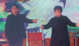 曲剧《张华埋母》南阳市鸿运曲剧团演唱,经典孝道戏曲在线下载 曲剧《张华埋母》南阳市鸿运曲剧团演唱,经典孝道戏曲在线下载