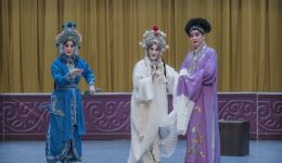 京剧《断桥》倪云英梅派专场经典白蛇传选段，领略梅派艺术魅力下载