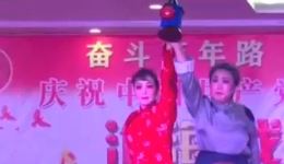 淮海戏《红灯记》第五场选段《痛说革命家史》华素梅孙海燕演唱下载