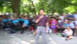 河南曲剧经典《卷席筒》严安忠演唱,传统剧目在线下载,感受苍娃正义善良 河南曲剧经典《卷席筒》严安忠演唱,传统剧目在线下载,感受苍娃正义善良