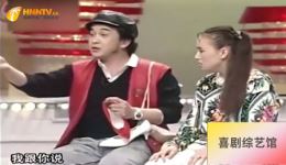 小品《手拉手》黄宏宋丹丹精彩演绎，金句频出爆笑不断，速来观看！