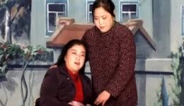 现代淮剧《两个媳妇夸婆婆》02集下载_淮剧家庭伦理剧资源在线观看