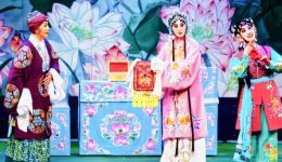 张火丁2014长安复出首场实况程派经典京剧《锁麟囊》高清完整版下载下载
