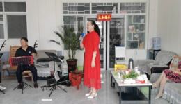淮海戏《白蛇传》唱段选《小青妹且慢举龙泉宝剑》刘盈兰演唱,经典戏曲在线下载 淮海戏《白蛇传》唱段选《小青妹且慢举龙泉宝剑》刘盈兰演唱,经典戏曲在线下载