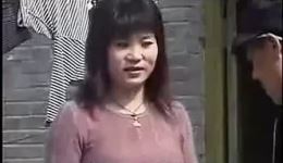 村长丢裤头