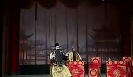 杨八姐游春