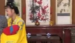 报儿不嫌母丑