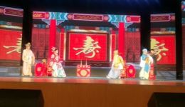 南昌采茶戏《秦香莲.拜寿》经典戏曲下载,传统剧情演绎,感受非遗魅力 南昌采茶戏《秦香莲.拜寿》经典戏曲下载,传统剧情演绎,感受非遗魅力