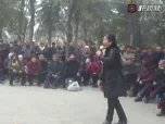 老包跪嫂