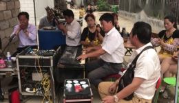 河南咔戏唢呐吹奏精选民间高手演绎，得体入耳，回味无穷，速来下载！