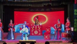 高甲戏《春燕骂帝》全剧视频MP4/MP3资源下载,经典戏曲在线观看与保存 高甲戏《春燕骂帝》全剧视频MP4/MP3资源下载,经典戏曲在线观看与保存