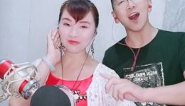 十二月姑娘坐绣房