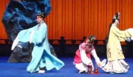 京剧《红娘(花园)》选段视频下载，经典戏曲mp4资源，高清京剧片段免费获取