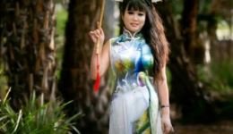 黄梅戏《海滩别》杨芳深情演唱，经典选段在线下载，领略传统戏曲魅力下载