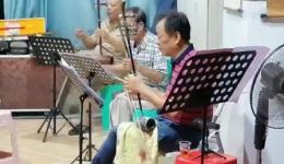 难舍贤妻恩义长