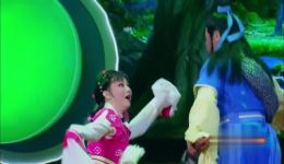 黄梅戏《天仙配》杨俊张辉演唱经典片段，含悲忍泪演绎凄美爱情，在线观看下载下载