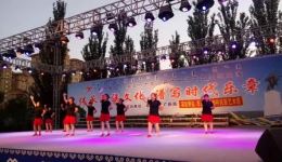 阜新蒙古族希日塔拉满都乎团六十年大庆演出下载