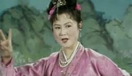 杨八姐游春