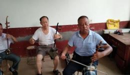 割肉孝母