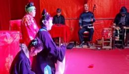 三女拜寿
