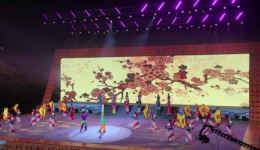 肩膀戏《梨园百花》——领略传统戏曲魅力，开下载