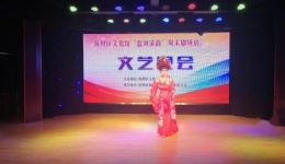 淮海戏《大唐女帅》选段《定情物》范成俊演唱,经典戏曲在线下载 淮海戏《大唐女帅》选段《定情物》范成俊演唱,经典戏曲在线下载