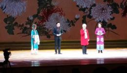贺后骂殿