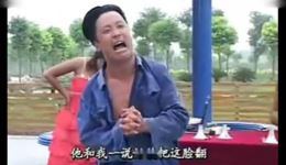 傻子唱戏