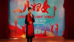 东风日出照窗外