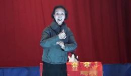 汉剧《三哭殿》选段张育华老师倾情演唱,经典戏曲不容错过 汉剧《三哭殿》选段张育华老师倾情演唱,经典戏曲不容错过