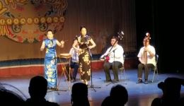 京韵大鼓《连环计》王晶周丽娟演绎,经典唱段在线下载,尽享传统曲艺魅力 京韵大鼓《连环计》王晶周丽娟演绎,经典唱段在线下载,尽享传统曲艺魅力