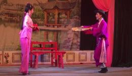 四九看妹